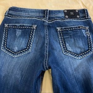 miss me jeans, size 31 US in woman.